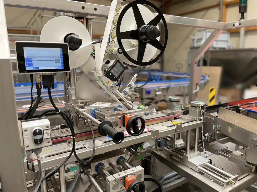 MHD und Chargen Bedruckung im Etikettierer